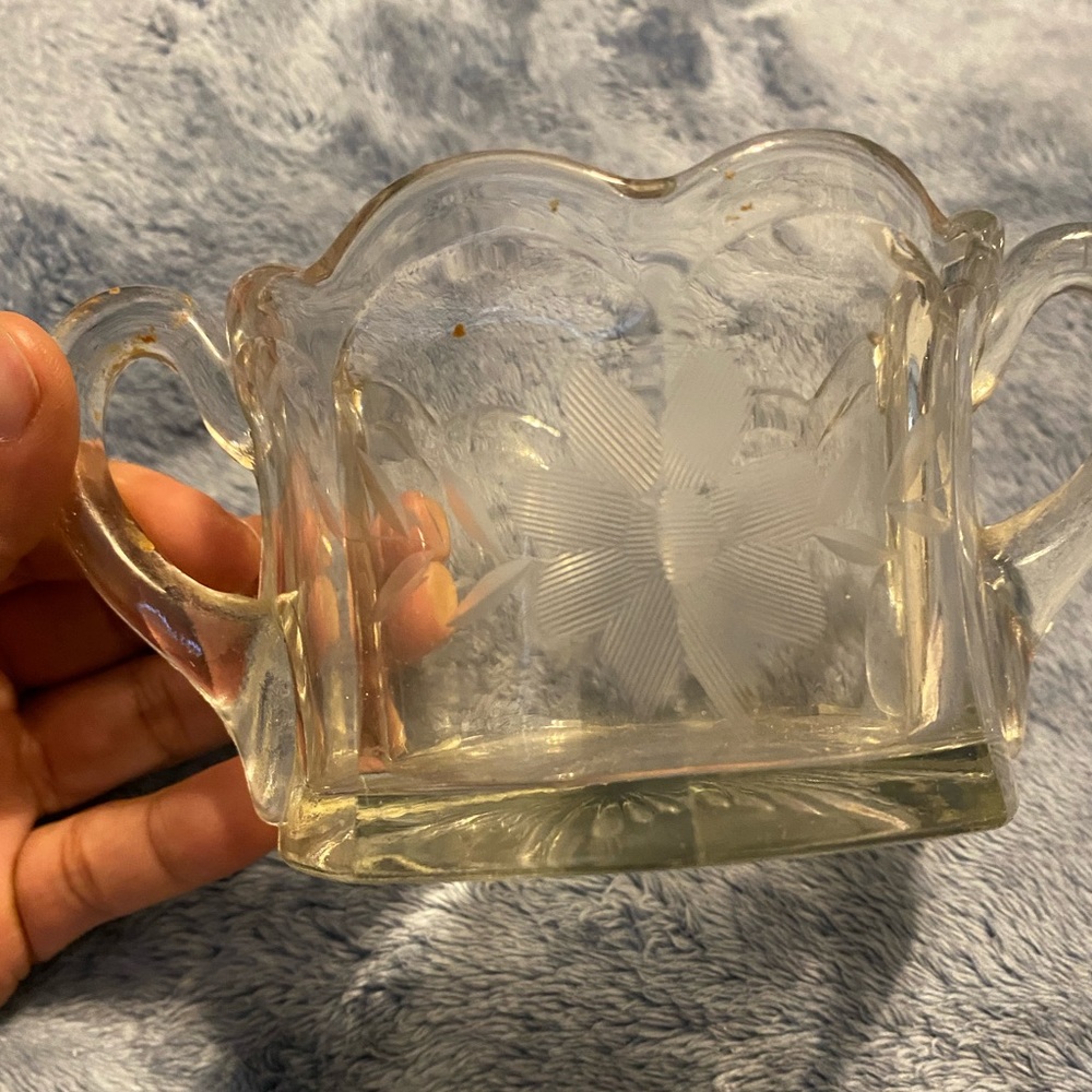 Vintage Palmeto Pattern Pressed Glass Sugar Bowl